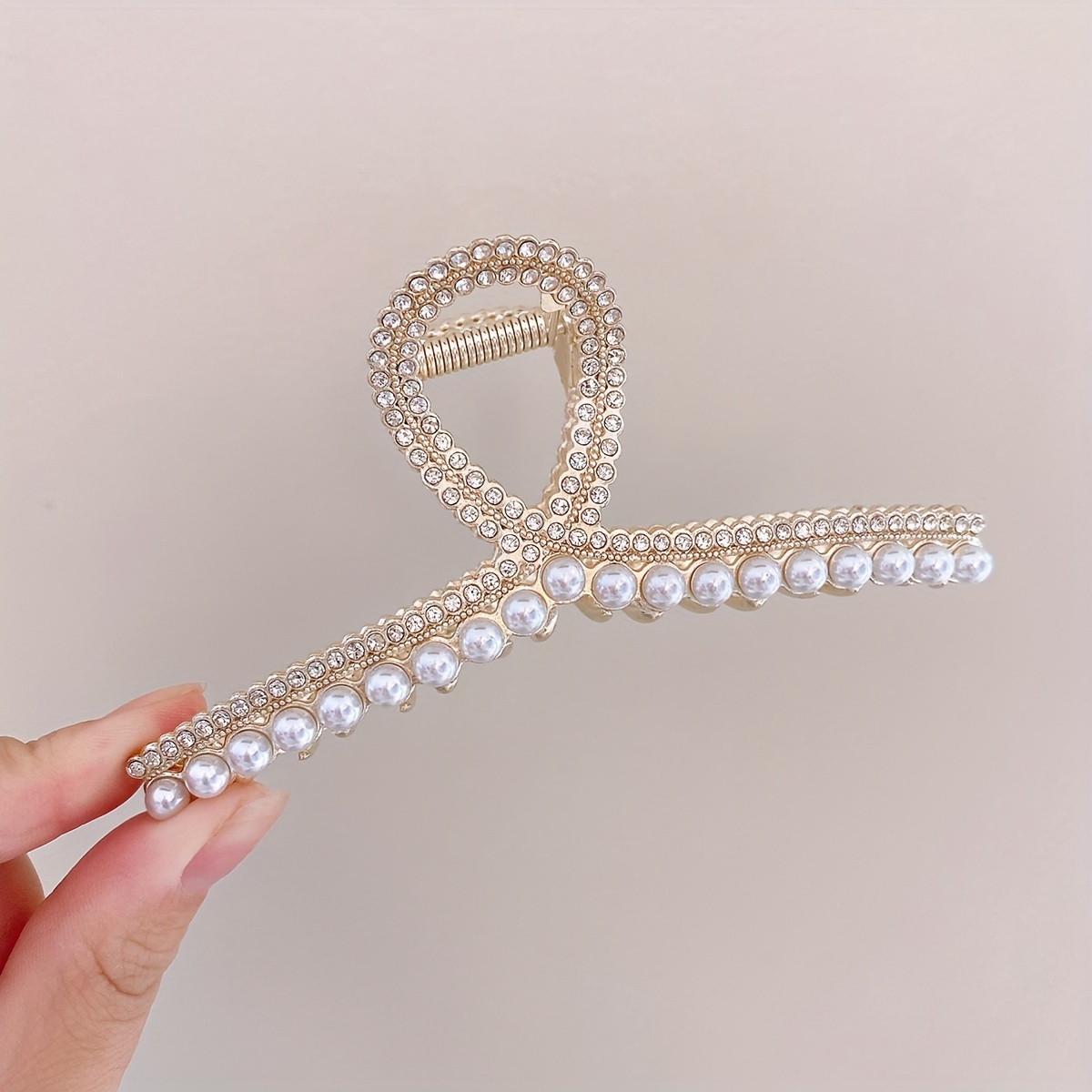 Image of 1pc Pearl Rhinestone Alloy Cross Hair Clip Female Back Of Head Styling Shark Clip Korean Version High-end Hair Additions Ins Easy Light Luxury Versatile Hair Clip Hair Additions