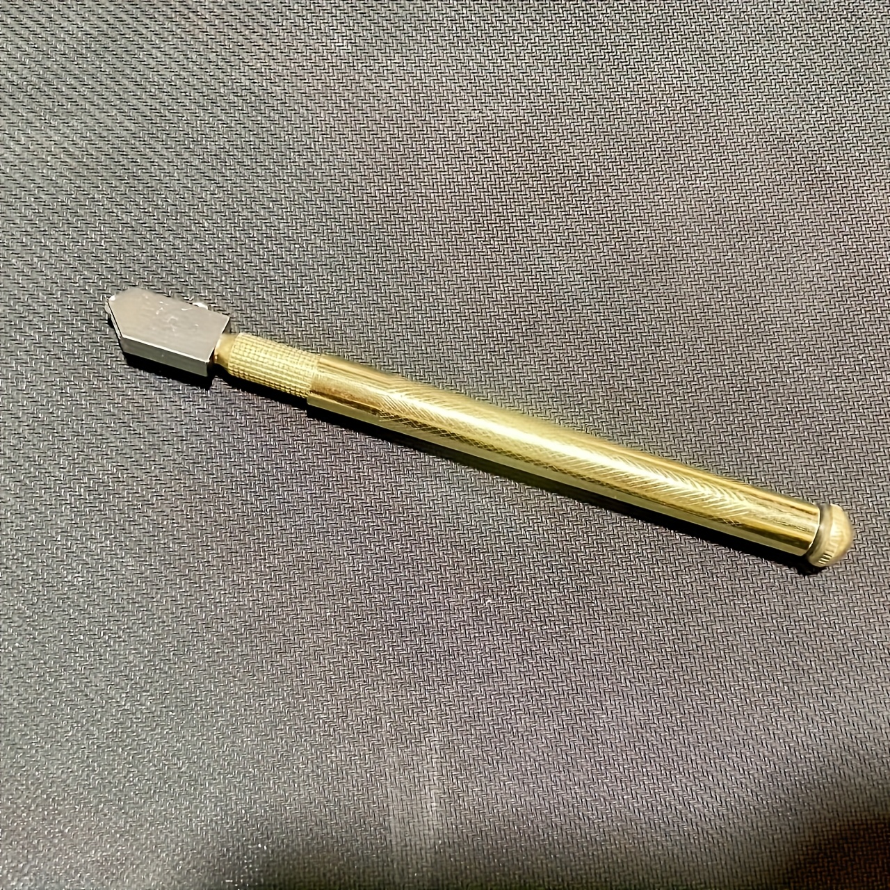 1pc Glass Cutter - Manual Tile And Mirror Cutting Tool, No Batteries Required, Carbide, Glass Cutter