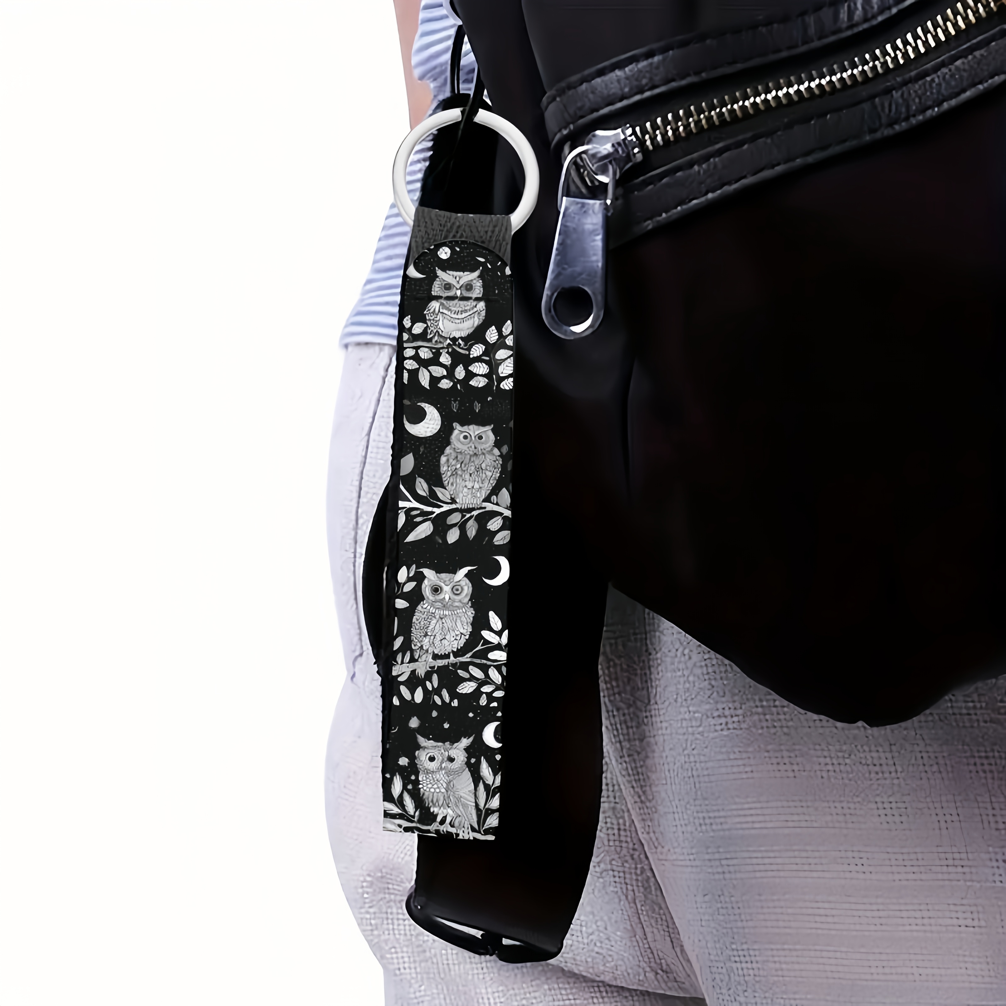 Image of An Owl Pattern Keychain With Key Lanyard, Unisex - Suitable For Cars, Cameras, Backpacks, Mobile Phones, And House Keys. Christmas Gift, Father's Day Gift, Mother's Day Gift, Halloween Gift