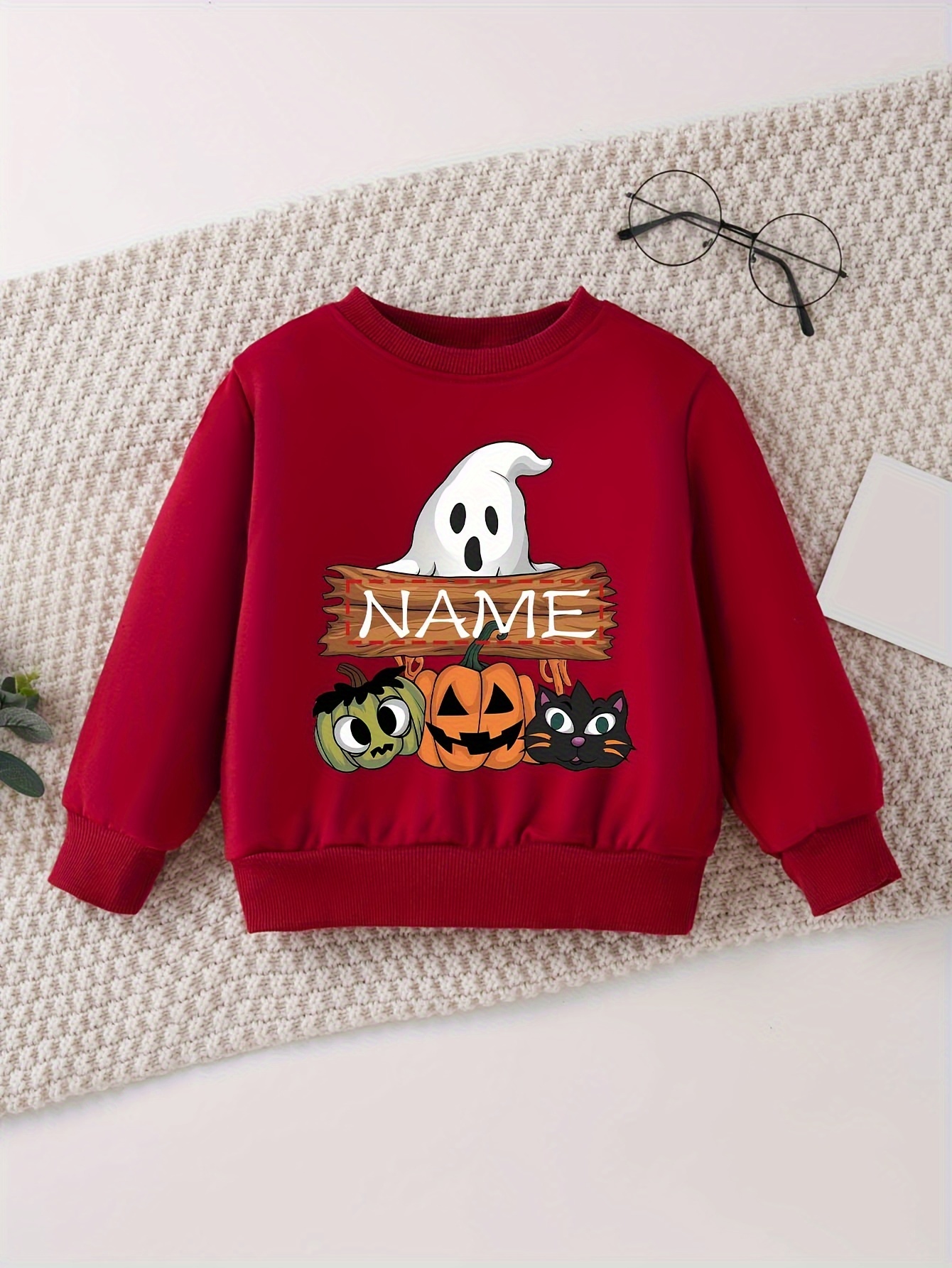 Sweat à capuche pour garçons sans chapeau d'Halloween Personnalisation du nom et motif de chat terne citrouille imprimé haut décontracté polyvalent col rond