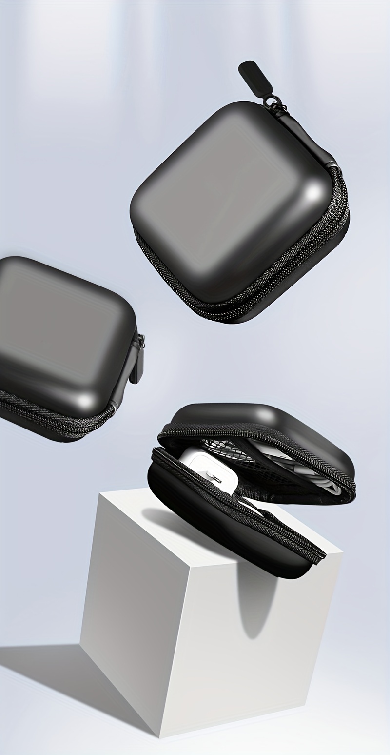 Luxury Storage Case, Earphone Case Hard Headphone Bag for Airpods Earpods Ear Pads Wireless Earphone Accessories, Ideal for Organizing Earbuds, Chargers, and Small Accessories, Accessory Organizer, Durable Sleek Black Case, 7*7*3cm