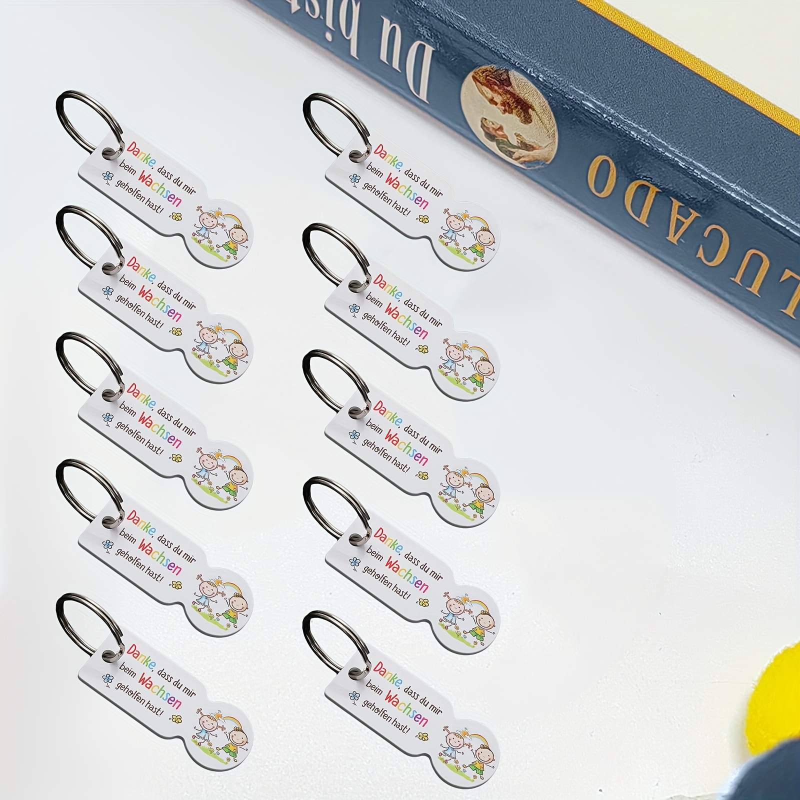 Image of 5/10pcs Cute Cartoon Keychains - Double-sided Shopping Cart Tokens With Key Rings, Perfect For Grocery Shopping And Thanksgiving Gifts