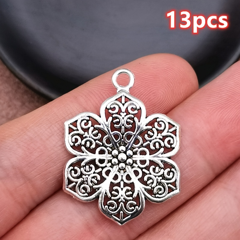 TEMU Lot de 13 pendentifs à breloques florales ajourées de style bohème - Convient pour la fabrication de bijoux DIY, breloques artisanales faites à