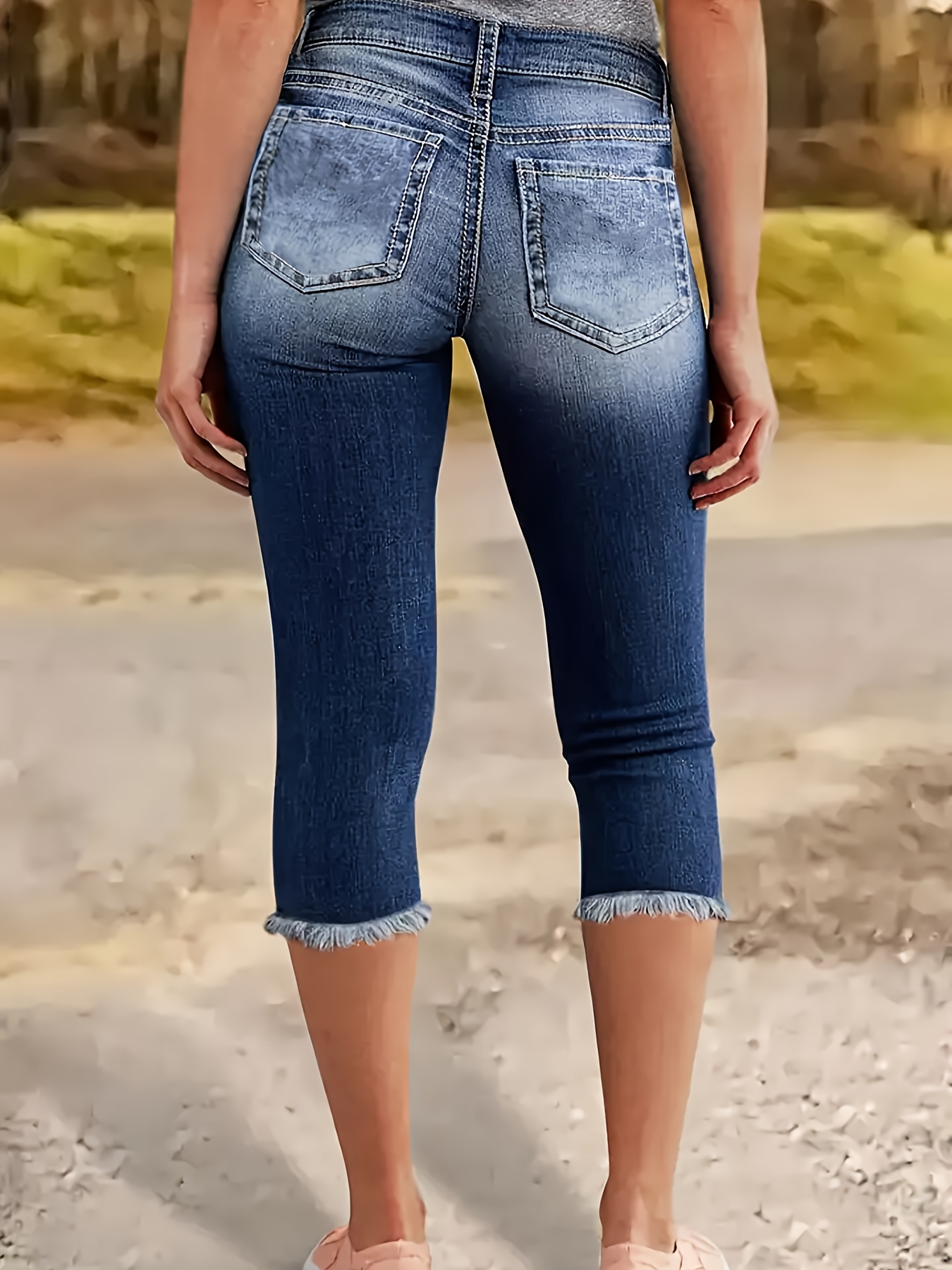 Women'S High-Waist Stretch Denim Capri Jeans Light Blue Washed Skinny  Jeans with Frayed Hem, Comfortable for Spring/Summer/Fall, High Waisted 