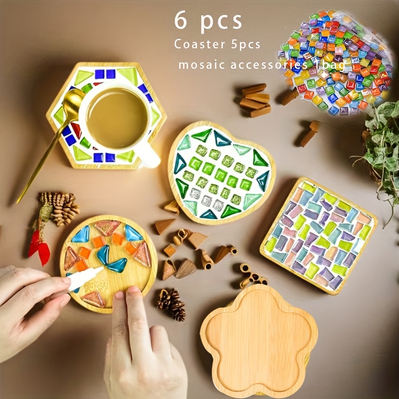 E-shop Holz Mosaik Basteleaset - Inklusive 5 Untersetzer, 1 Beutel Mosaikfliesen, Austauschbares Herz, Runde und Sechseckige Untersetzer, Blumenformen,