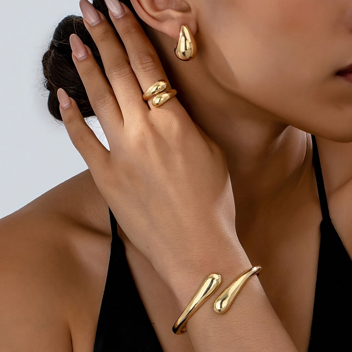 2pcs of Teardrop Earrings + 1pc of Bracelet + 1pc of Ring Geometric Teardrop Shape Women'S Jewelry Set Suitable for Daily Wear And Versatile Party Gifts
