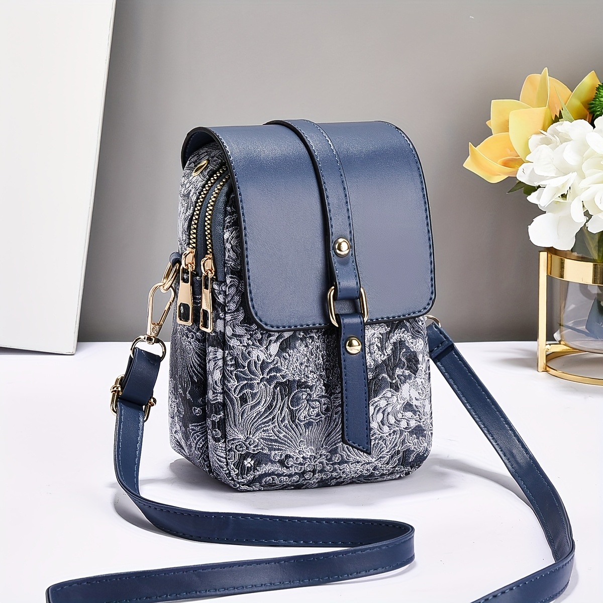Image of 2025 New High-end Phone Bag, Versatile Small Bag, Stylish And Chic, Premium Texture, , Practical, Lightweight, Large Capacity, Classic And Crossbody Bag, Printed Shoulder Bag