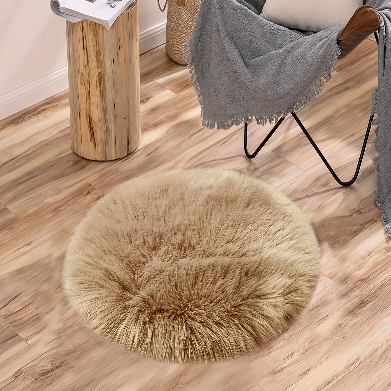 TEMU A Modern White Plush Small Round Chair Blanket Photo Decoration Computer Chair Furry Pad Bedroom Imitation Wool Bedside Blanket Imitation Wool-