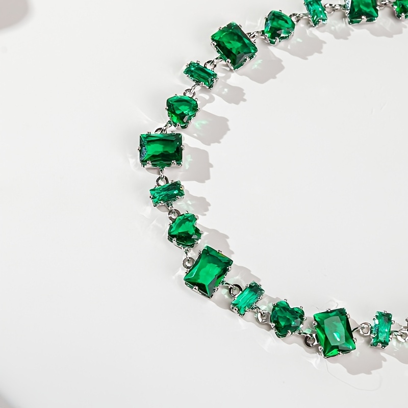 Women's Vintage Emerald Square Adjustable Tennis Bracelet