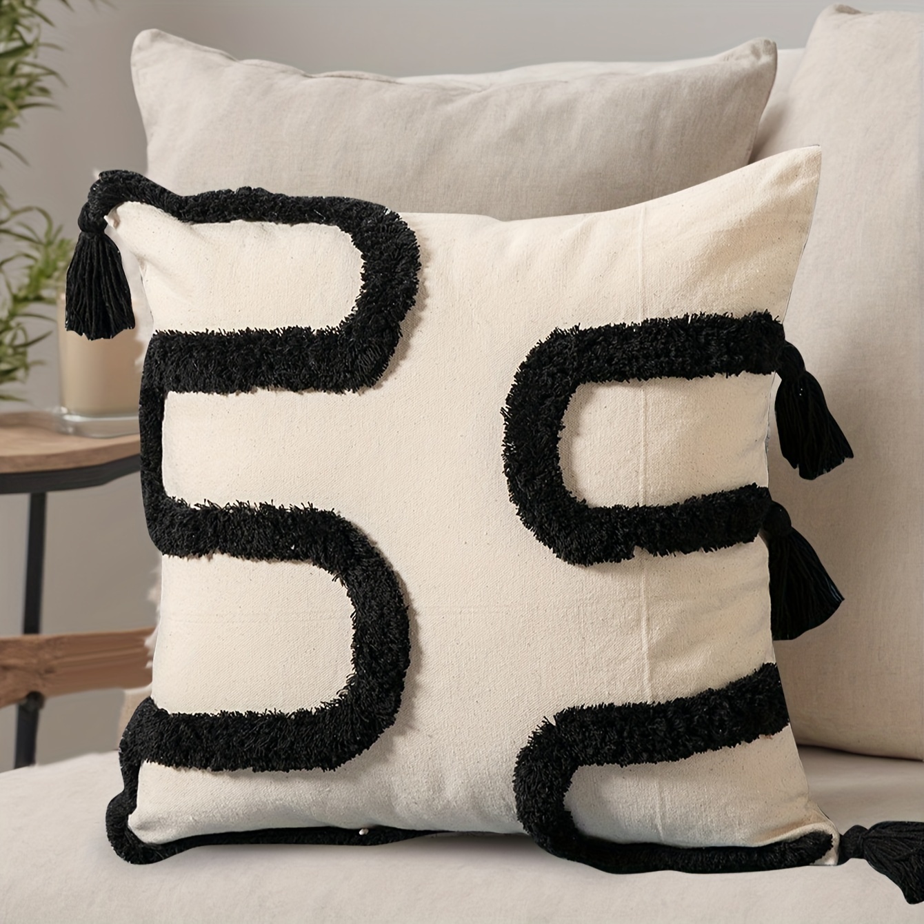 

Contemporary Hand-woven Embroidered Tufted Throw Pillow Cover With Tassels, Polyester, Zipper Closure, Decorative Cushion Case For Living Room, Machine Washable - 1 Piece