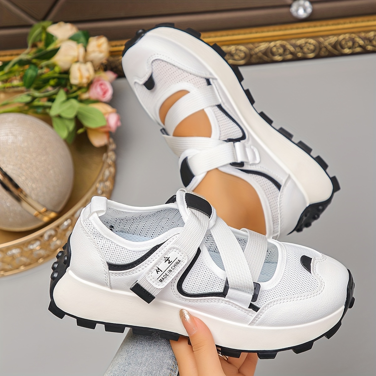 Summer Hollow Mesh Breathable Casual Athletic Shoes