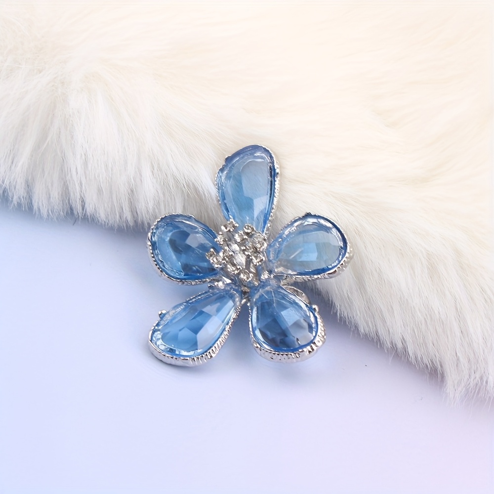 Image of Elegant Flower Rhinestone Brooch, Women's Fashionable , Unique Flower Shaped Brooch, Suitable For Formal And Casual Occasions To Wear And Use