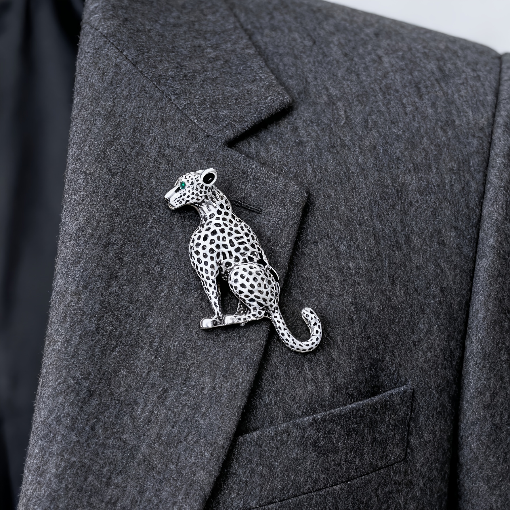 leopard brooch sold on Temu United States