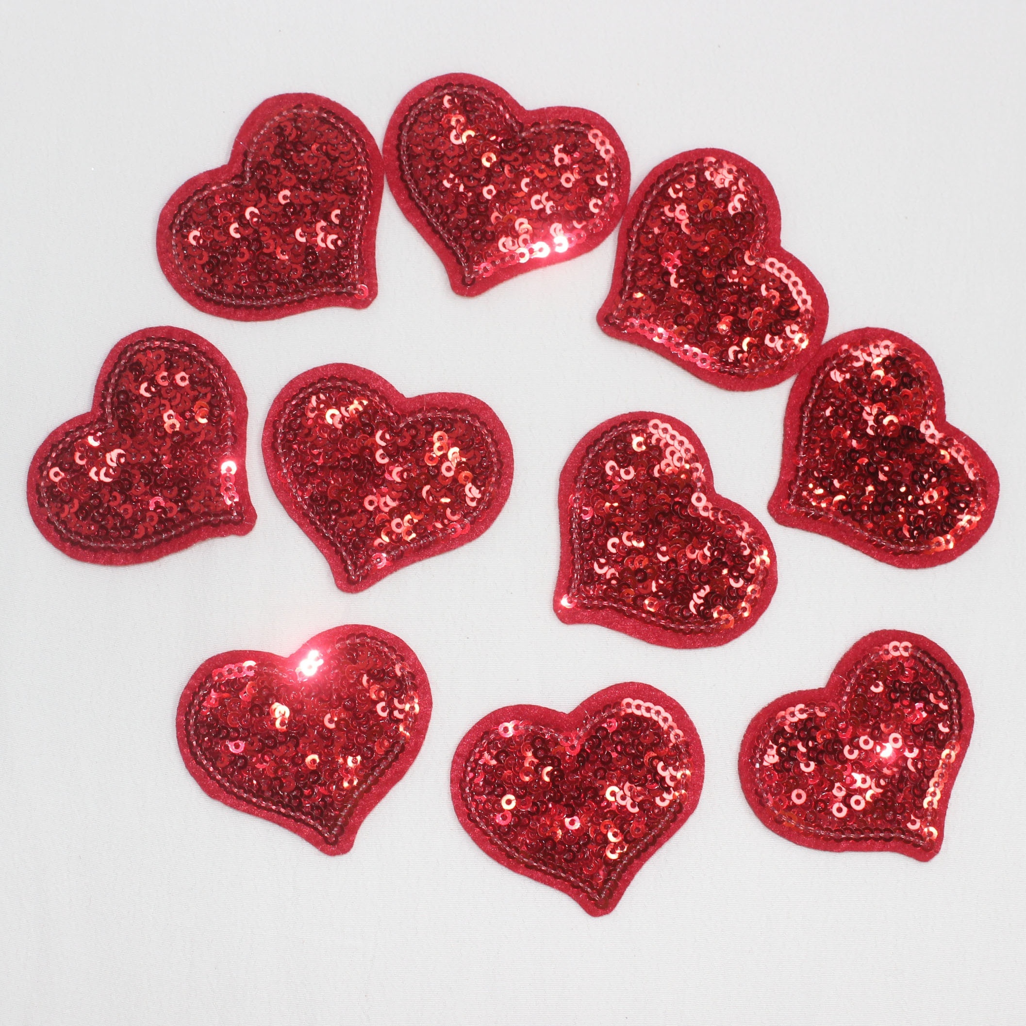 Toppe Ricamate Cuore Con Paillettes - Decorazione Tessuto Per Abiti E Accessori - Foto 2