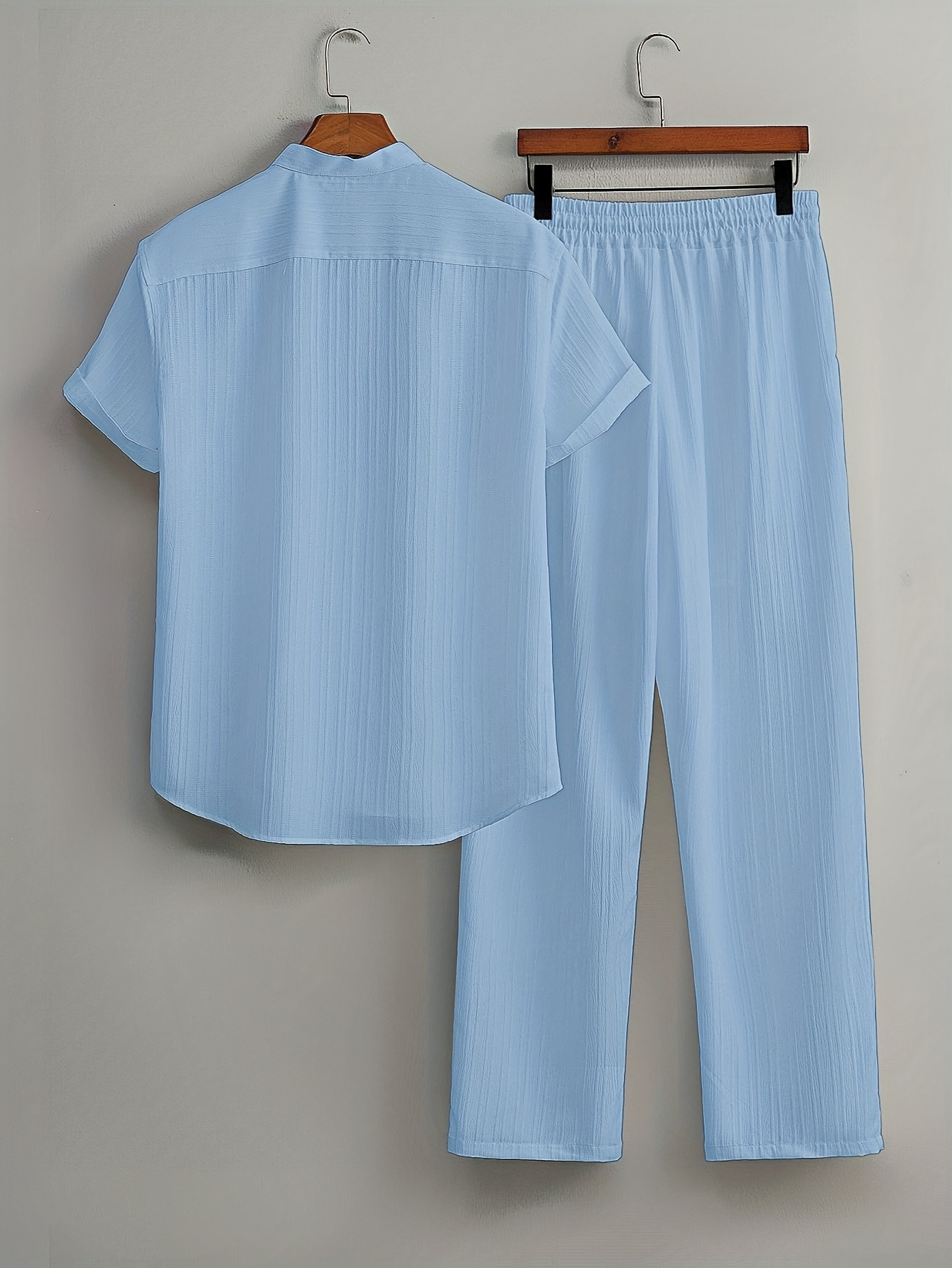 Men's Button Texture Casual Vacation Striped Short Sleeve Shirt and Tie-Waist Loose Straight-Leg Pants Set, 2pcs