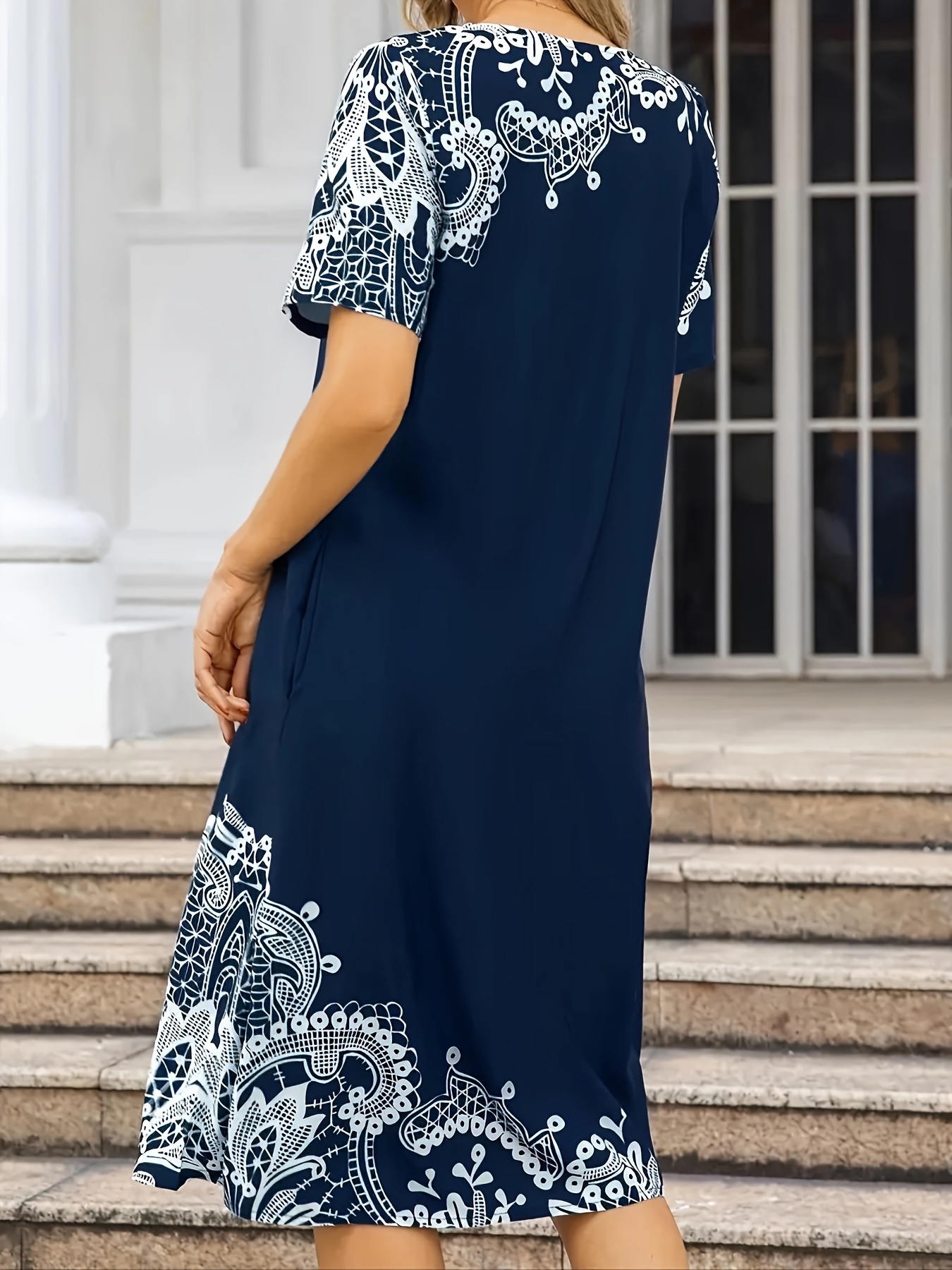 plus size short a line dresses Sydney's Closet Women's Curvy Short Little Black Plus Size Party Dress with Pockets