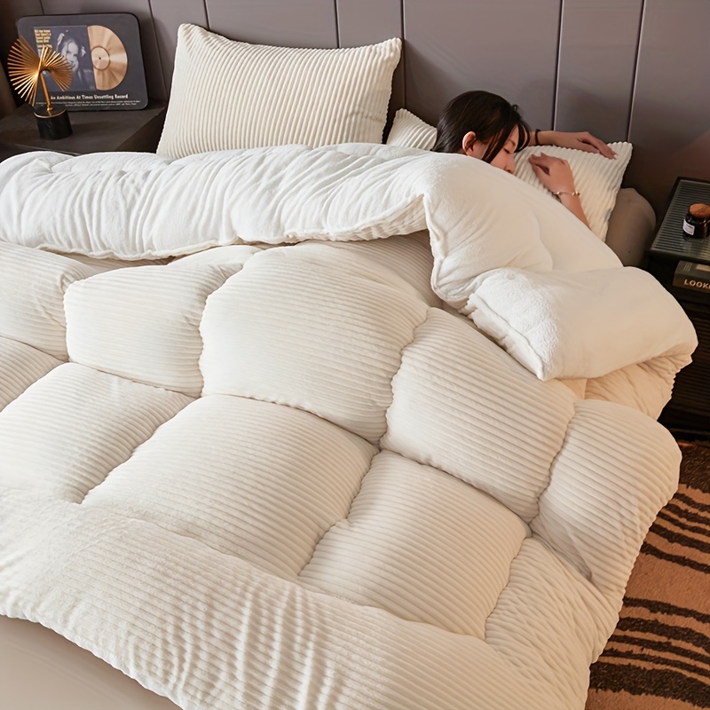 TEMU 1pc Couverture de luxe en velours de lait, Couette épaisse ultra-douce et confortable, Chaleur instantanée Couverture d'hiver en velours Couette