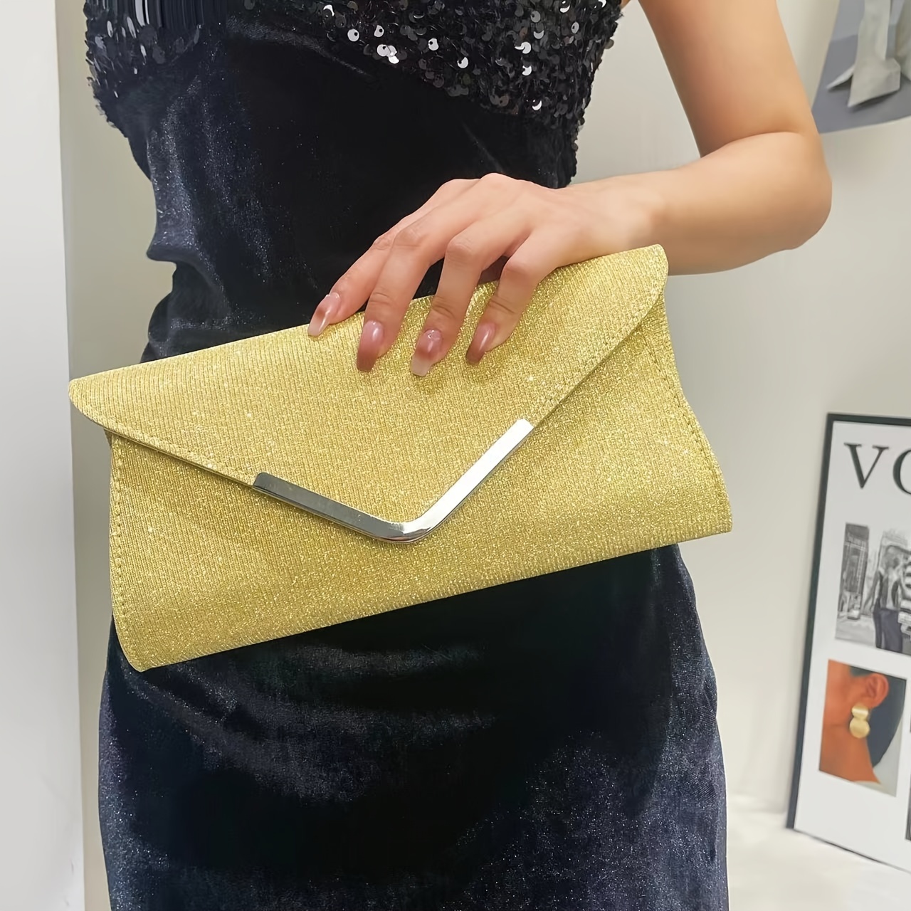 

Elegant Glitter Envelope Clutch For Women - Luxury Evening Purse With Detachable Strap, Magnetic Closure - Weddings & Parties - In Golden, Silvery, Black