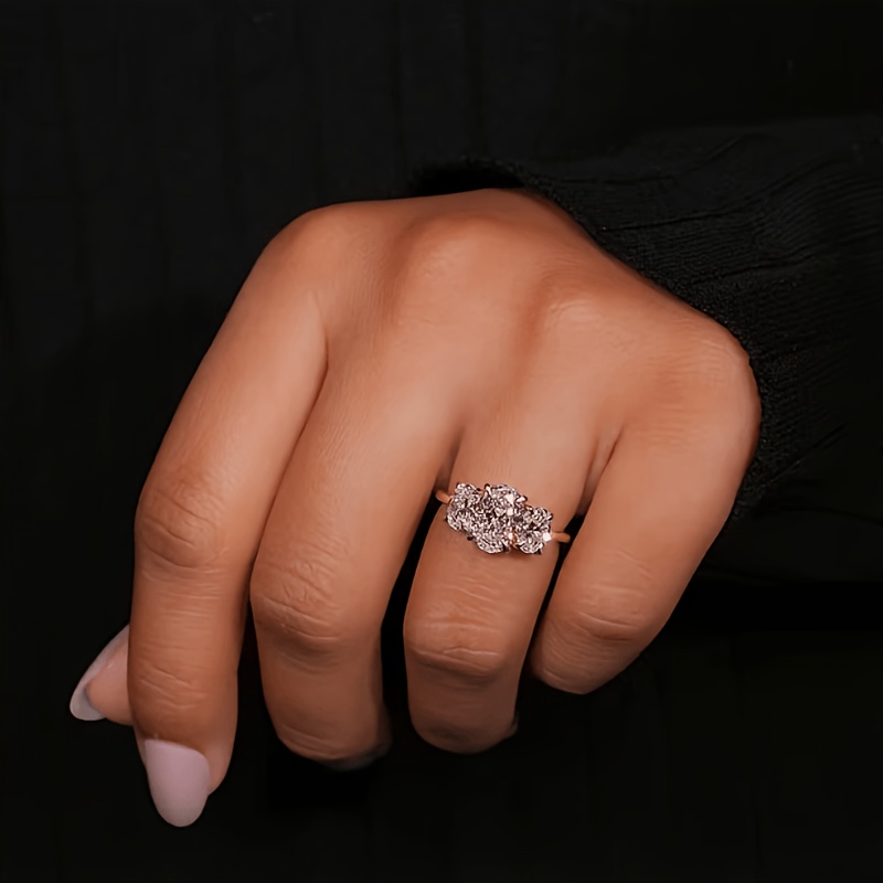 Brilliant Oval Ring for Women, Elegant Gift for Engagement