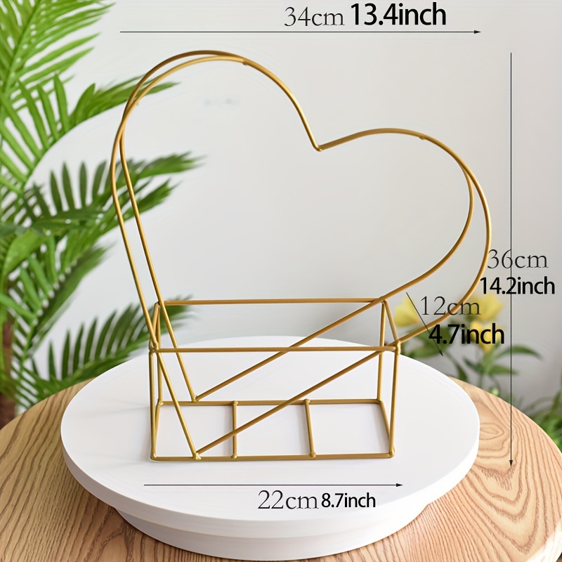 E-shop Goldener herzförmiger Blumenkorb aus Metall - Multifunktionale Innendekoration und Außendekoration, geeignet für Blumen und Gartenpflege,