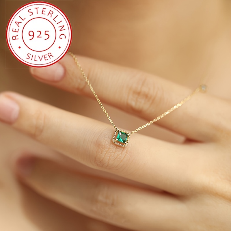 

Exquisite 925 Sterling Silver Hollow Out Golden Square Emerald Geometric Pendant Necklace Compact Minimalist Elegant Versatile Jewelry Gifts For Women