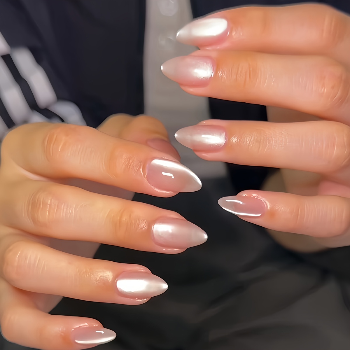 TEMU 1 Set 24pcs Almond-shaped Fake Nails Easy Elegant Cat- Style Gentle Sparkling Suitable For All Women And Box Includes Nail Scrubs And Jelly Glue