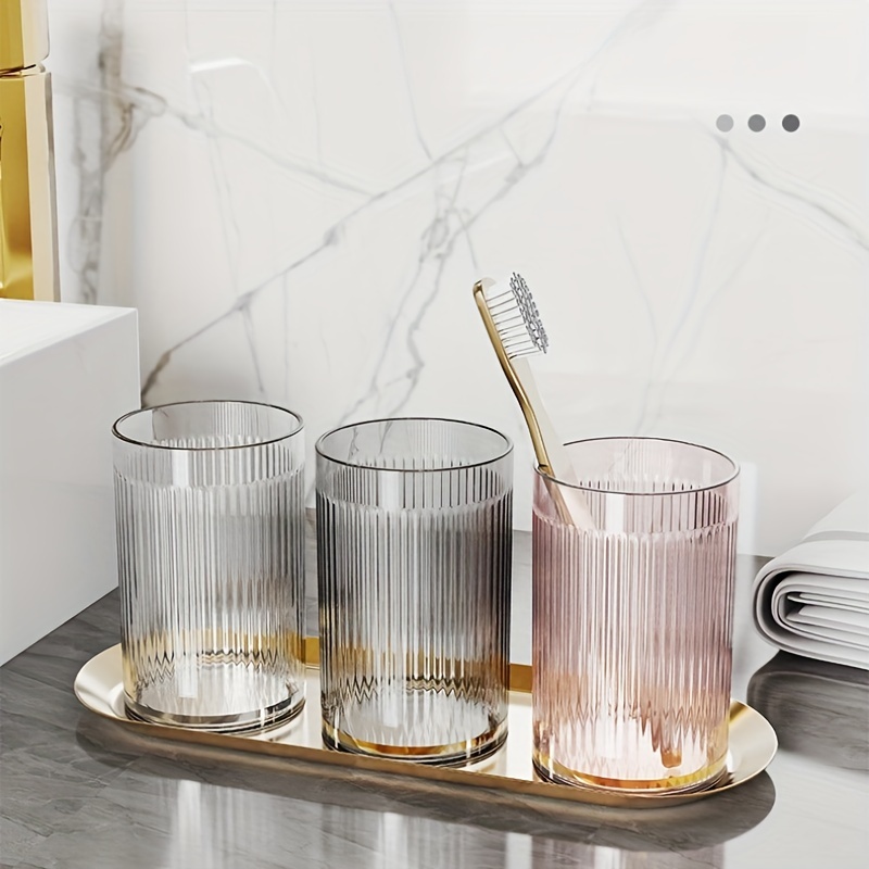 

1/2pcs Luxurious Couple's Mouthwash Cups, Pet Plastic High-end Toothbrush Holder, Elegant Bathroom Tumbler, Ribbed Design, Durable Toothbrushing Cup For Home
