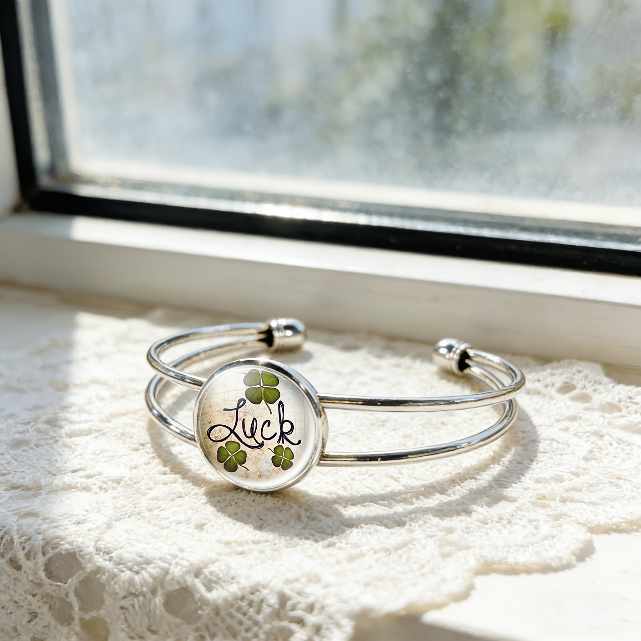 Women's Vintage Luck Adjustable Open-End Bangle with Green Four-Leaf Clover