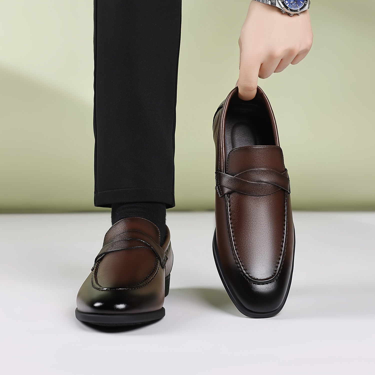 Men'S Loafers for Casual Wear, Formal Business Shoes, And Dressy Casual Loafers, Ideal for Business Casual Settings And Beach Weddings, Available in Styles Suitable for All Four Seasons