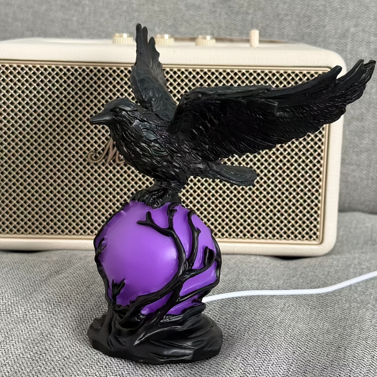 TEMU Gothic Resin Crow Night Lamp, Usb-powered Wing Crow Desk Lamp, Fuchsia Glowing Thorn Sphere, Bedside Lamp, Suitable For Bedrooms, Desks, Shelf