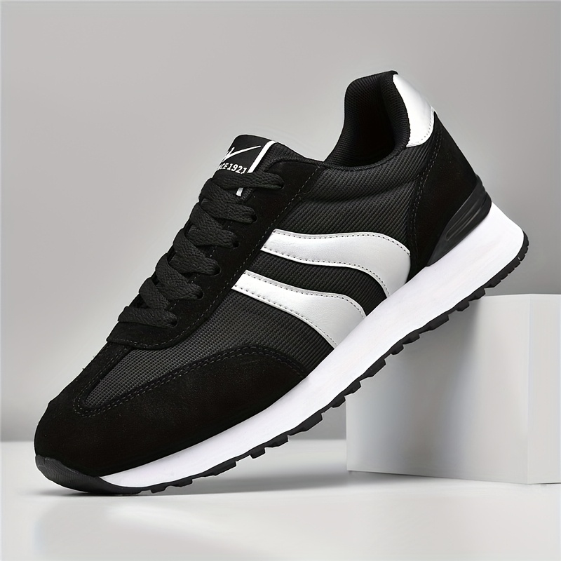 adidas gazelle silver green womens adidas Men's Ultradream Dna Shoes