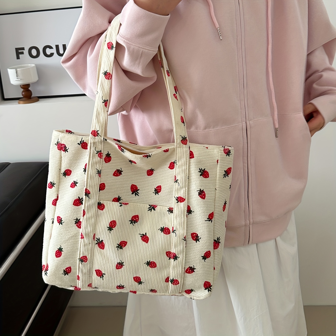 

Strawberry Pattern Tote Bag, Large Capacity Underarm Shoulder Bag, Chic Simple Nylon Shopping Tote