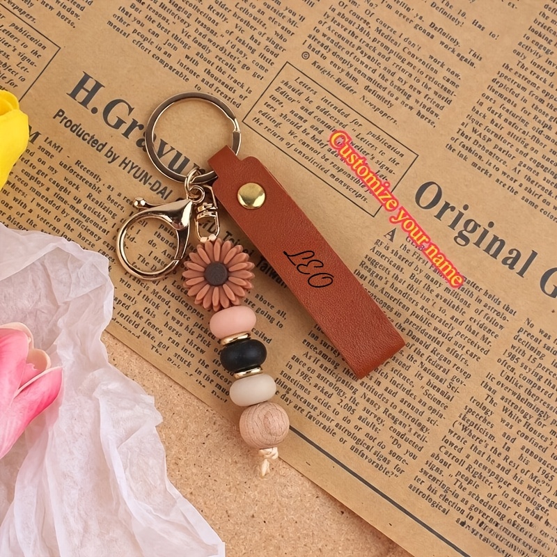 TEMU Custom Daisy Bead Name Keychain, Personalized Name New Daisy Bead Decor Keychain, Handmade Gift, Bridesmaid Gift, Teacher's Day Gift, Birthday