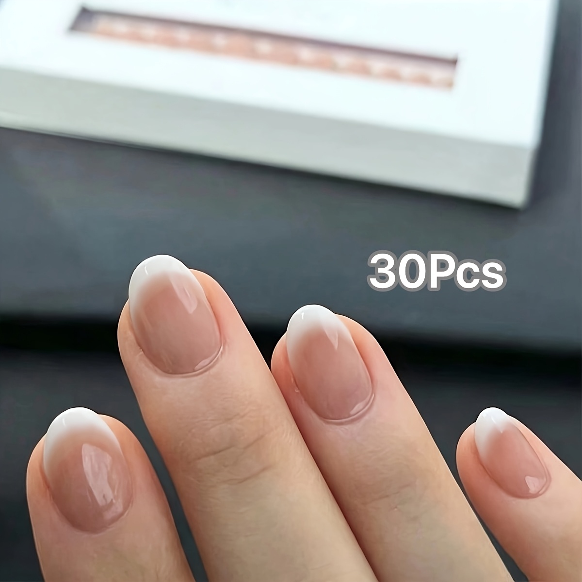 TEMU 30 Stück Kurze Ovale Aufdrück-Nägel, Nude Pink Basis mit Weicher Weißer Farbverlaufspitze, Einfache Echtnägel in Reiner Farbe, Minimalistische