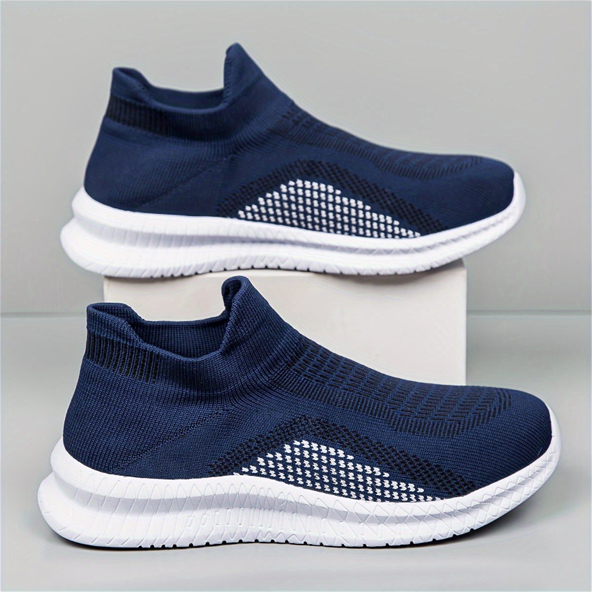 1 Pair Men's Breathable Casual Sneakers, All-Season Slip-On Footwear with EVA Sole and Fabric Insole for Hiking & Everyday Use