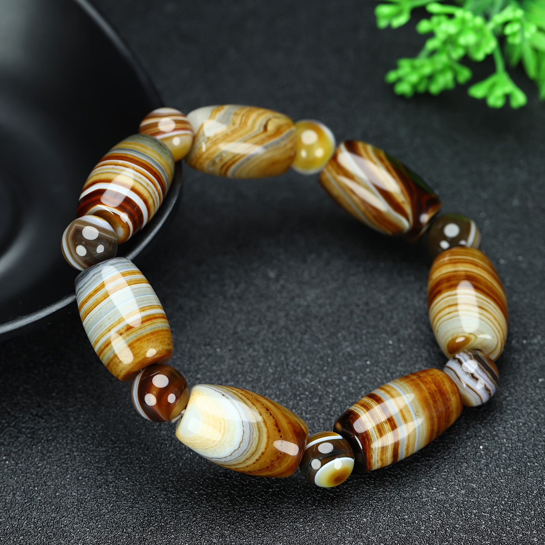 

Bohemian Style Men's Bracelet, Agate Beaded Hand Chain, Fashion Jewelry Accessory, Striped Bead Bracelet For Men