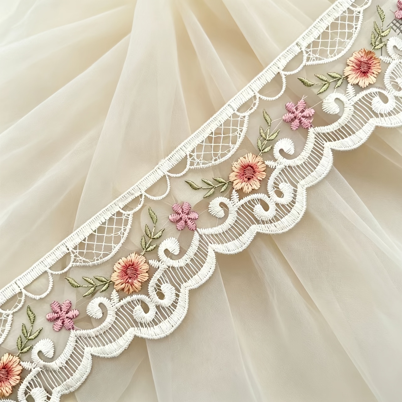 TEMU 6 feuilles de gaze en filet hydrosoluble de 6,5 cm compatibles avec , adaptées à la couture - avec 3 dentelles brodées florales - prédécoupées