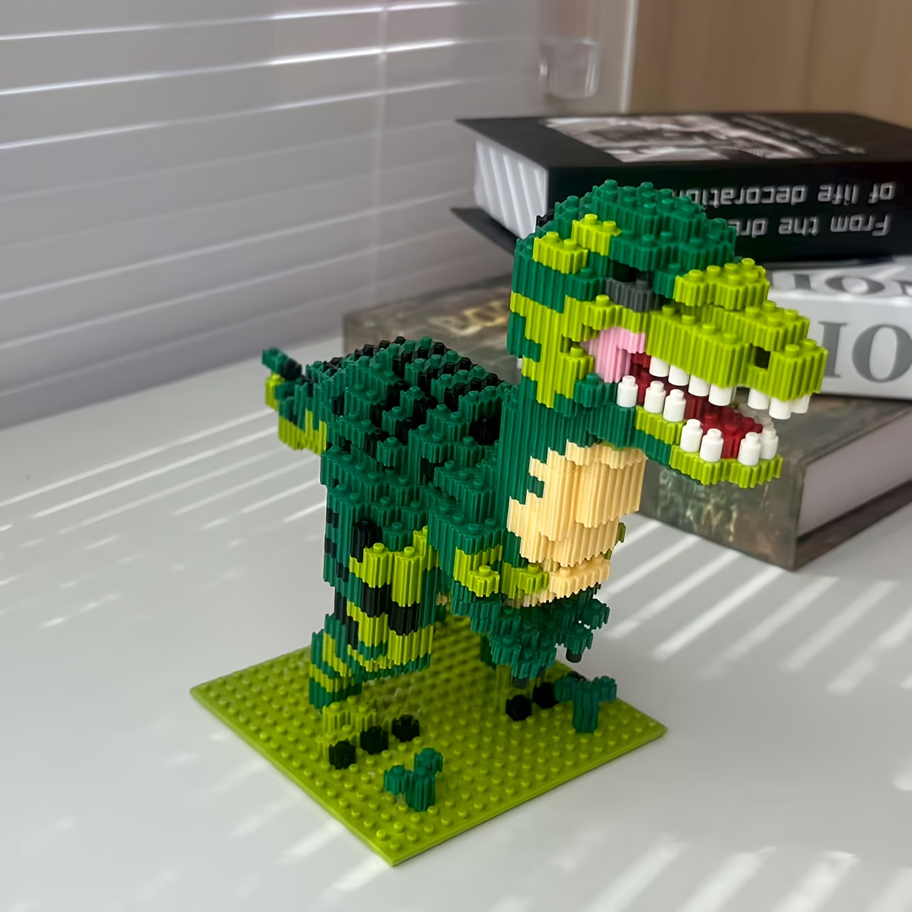 Three-dimensional Dinosaur Building Block Model