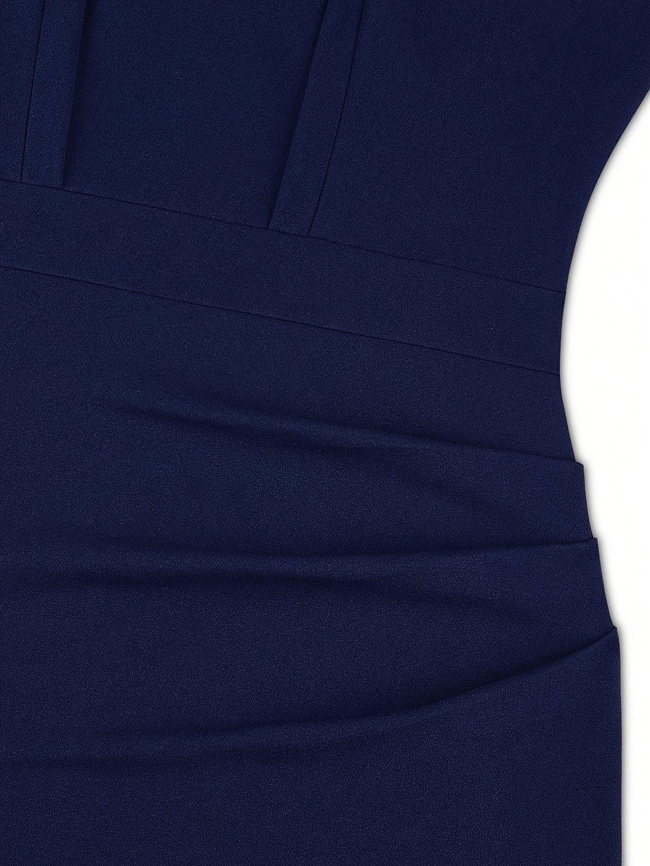 A Women'S Fitted Dress with a Square Neckline, Featuring a Easy Solid Color And Elegant Sleeveless Design That Highlights The Waist, in a Mid-Length Pencil Skirt Style