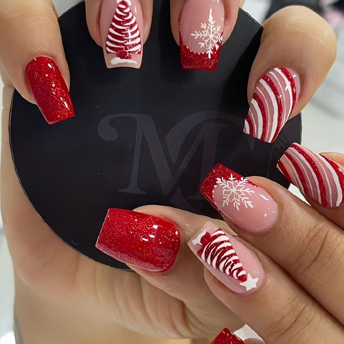 

Christmas 24pcs Your Look With Long Fake Nails Christmas Tree And On The Nails Red And And Red Glitter Cover Nails Detachable And Reusable Jelly Glue 1pc Cuticle Pusher Suitable For Girls And Women