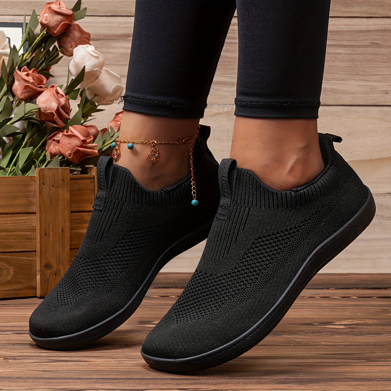 unisex slip on low top road running shoes breathable fabric upper