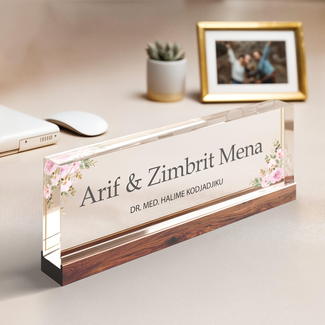 

1pc Acrylic Desk Name Plate With - Personalized Desk Sign For Office, , Wedding, Engagement, Valentine's Day, Thanksgiving - Elegant Desk Plaque For Women , No Electricity Needed