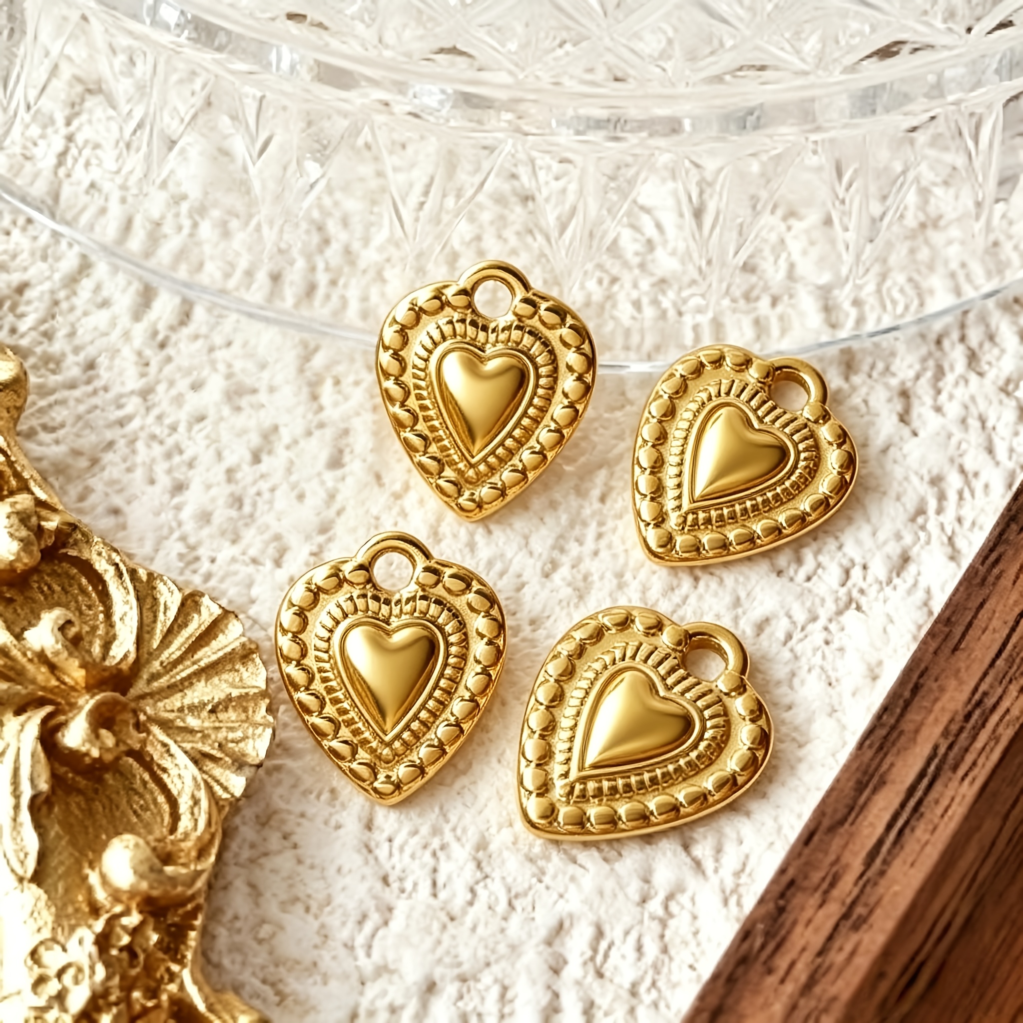 TEMU 4pcs Niche Retro Style Heart Pendant, Beaded , Simple And Versatile, Made Of Stainless Steel, Wear-resistant And Fade-resistant, -shaped Fashion