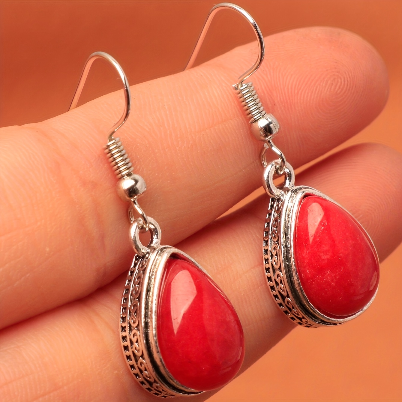 TEMU A Pair Of Vintage Large Red Teardrop Earrings For Women