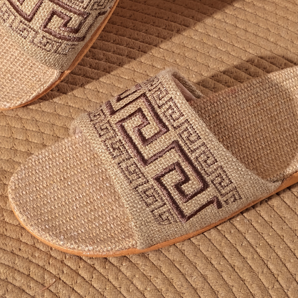 Men's All-Season Indoor/Outdoor Fashion Home Bedroom Floor Slippers, Style