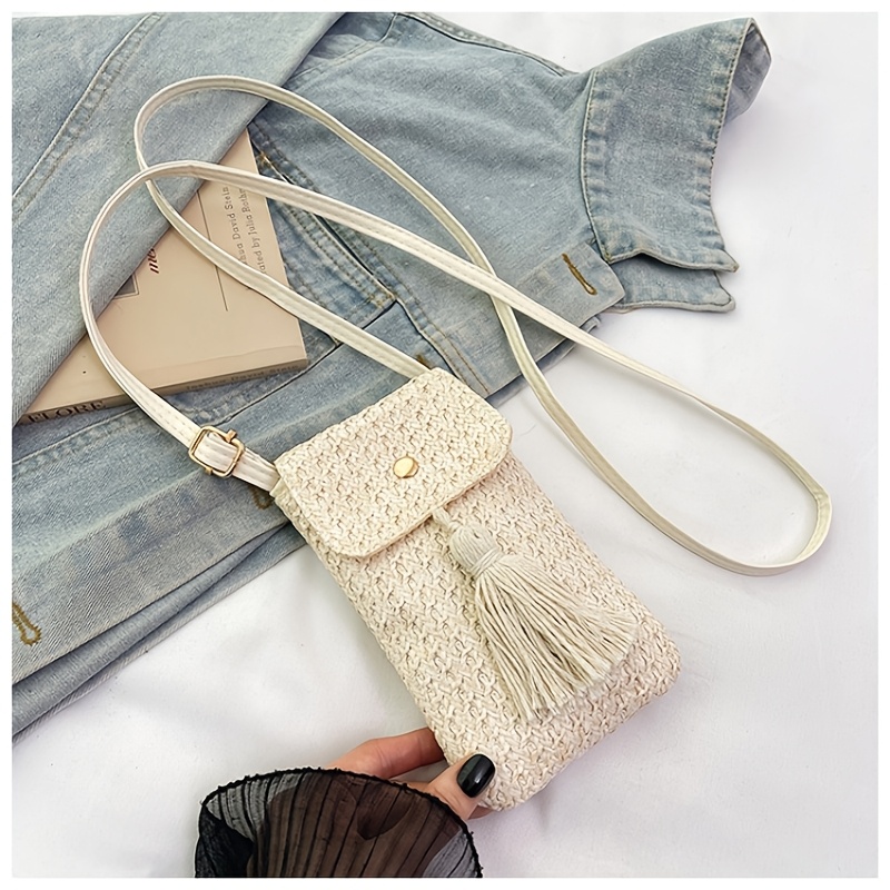 Image of Summer New Trending Fringe Crossbody Bag Beach Straw Bag Woven Mini Phone Bag Fashionable Trendy Bag Small Additions Organizer Bag
