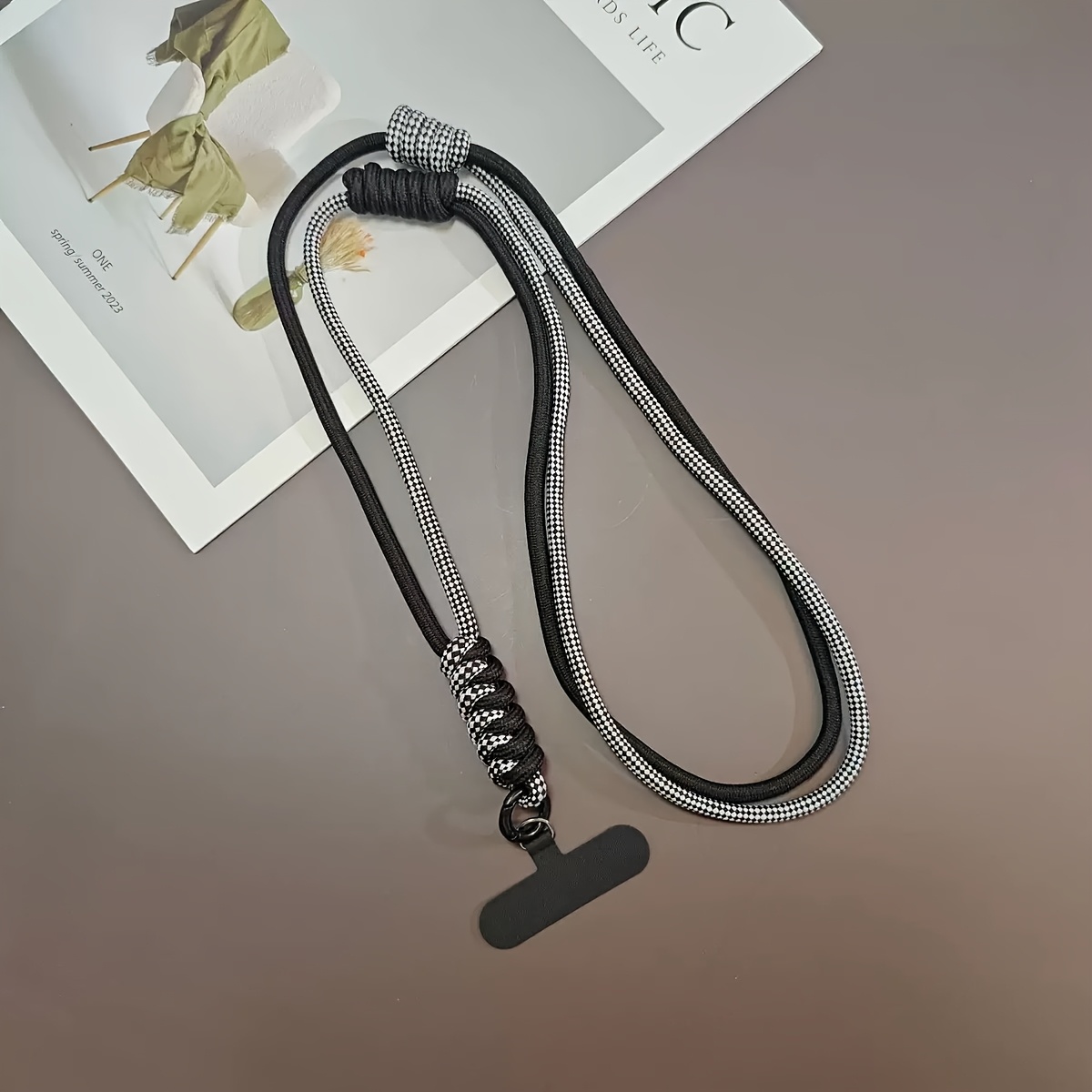 TEMU 1pc Nouveau Style Bandoulière Téléphone, Longue Sangle de Coque de Téléphone Réglable, Chaîne de Sac de Cou Universelle avec Pendentif de Dessin