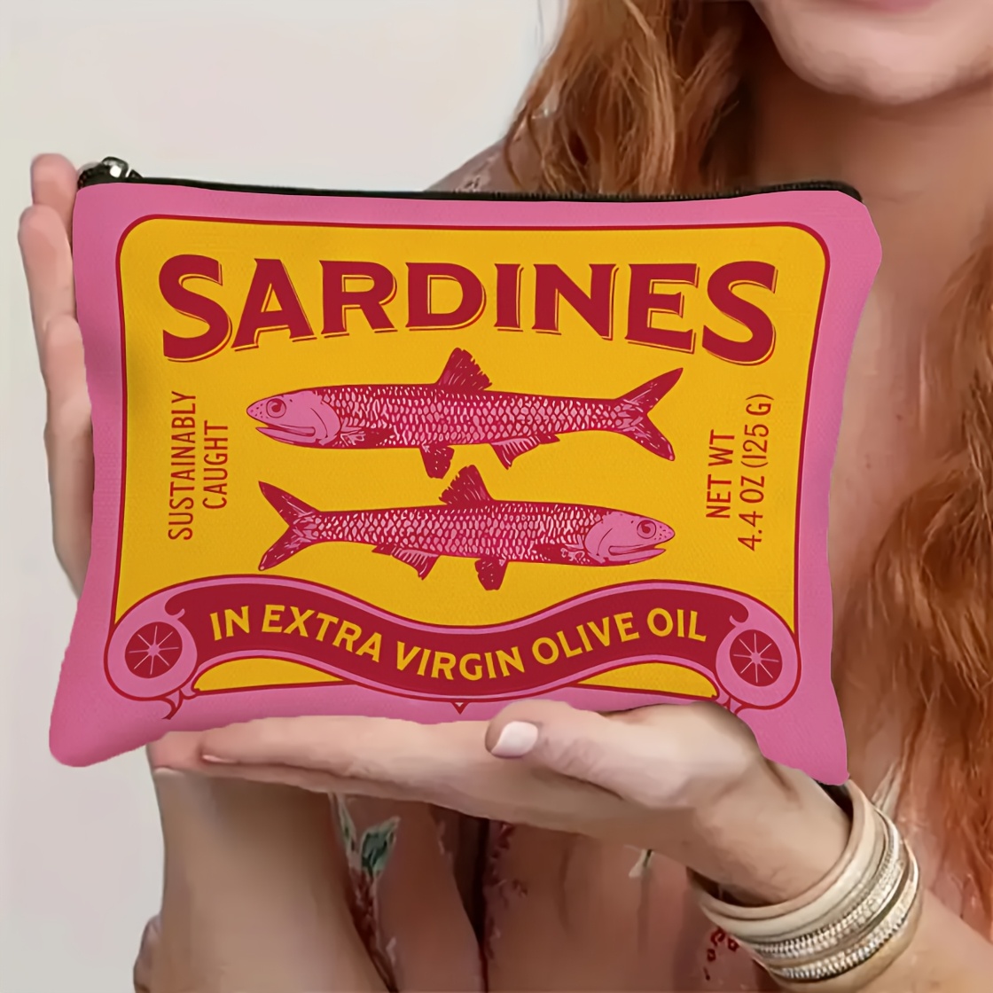 TEMU レトロサーディンメイクアップバッグ - スビンテージ缶魚プリント付き、旅行＆日常使用用耐久性ポリエステルファスナートイレタリーバッグ、コンパクカラーデザイン、小型コスメティックバッグ、毎日の必需品ポーチ、遊び心のあるアクセサリー