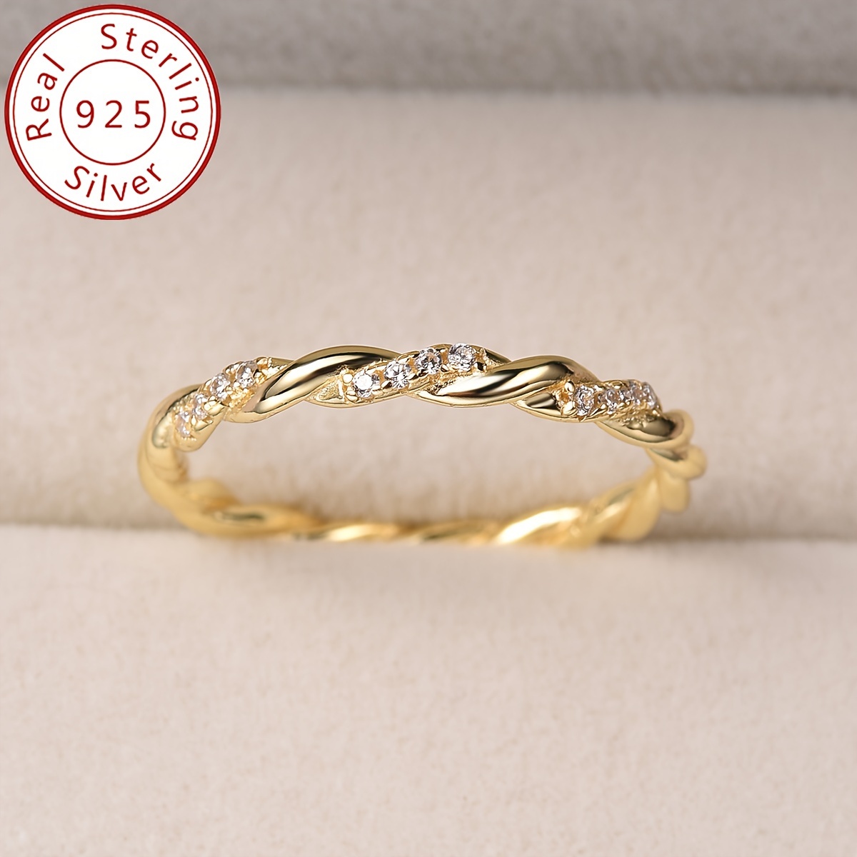 Women's Twist Ring in s925 Sterling Silver