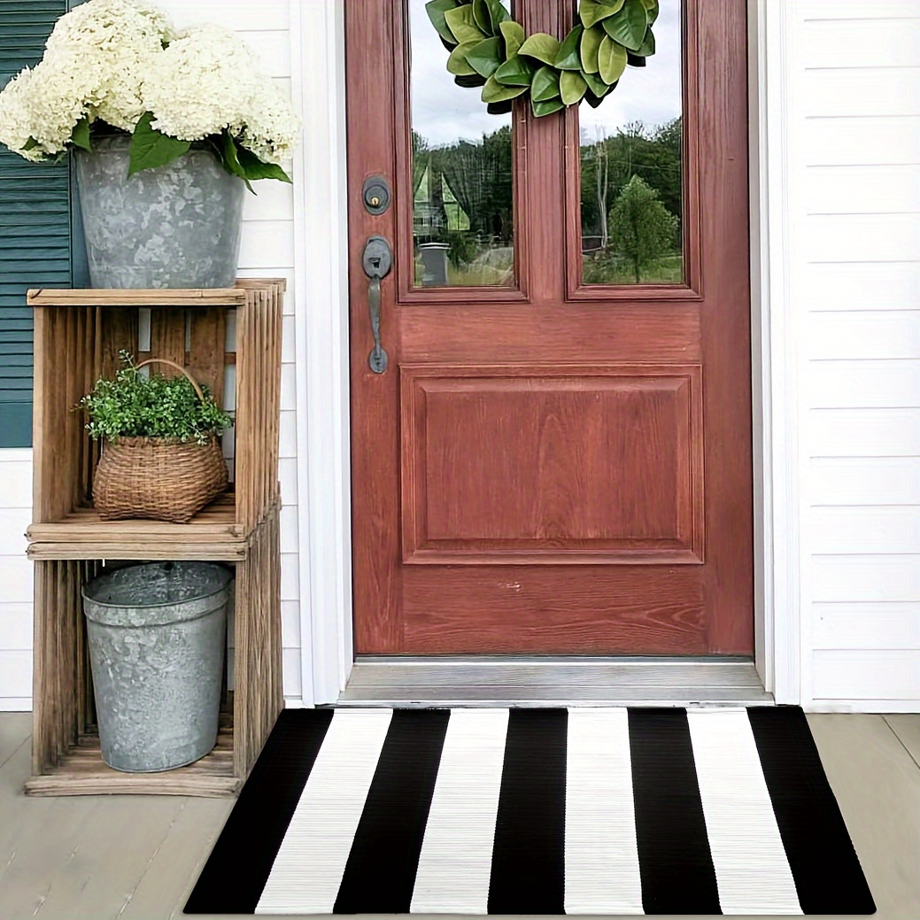 

1pc, Black And White Striped Carpet Front Porch Carpet Cotton Hand-woven Outdoor Carpet For Layered Doormats, Farmhouses, Entryways, Welcome Doormats